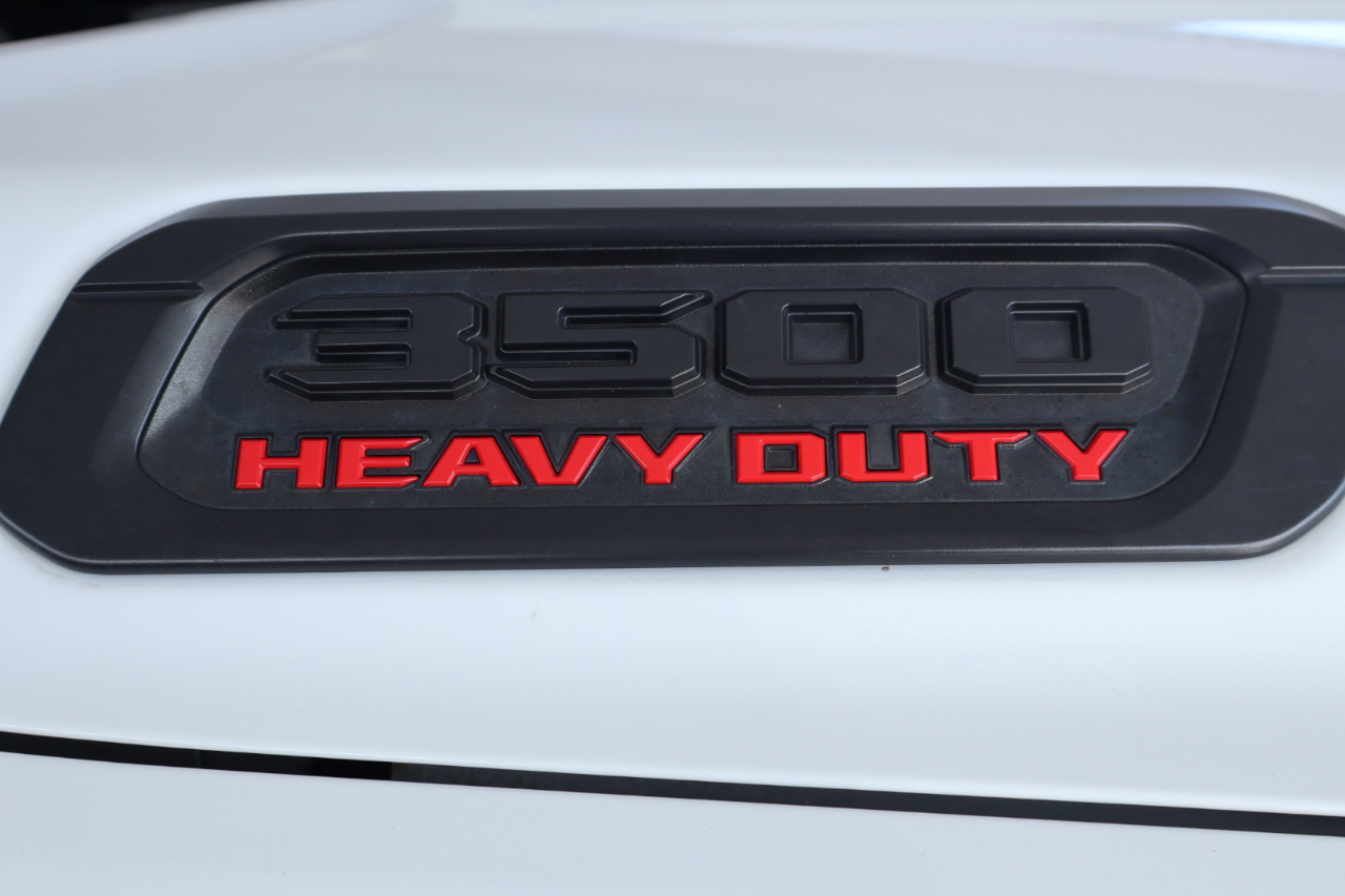 RAM 3500 Limited 4x4 Mega Cab 6'4" Box 2021