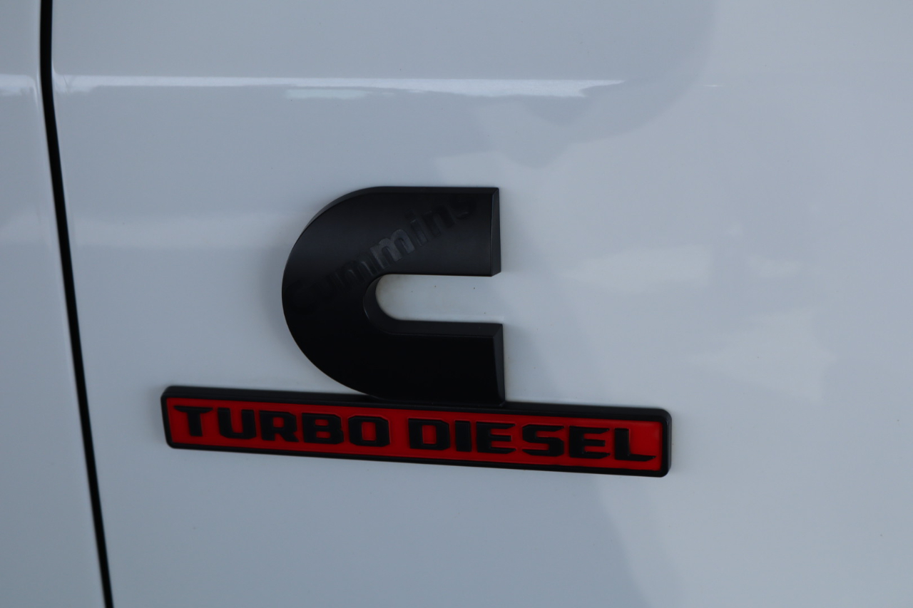 RAM 3500 Limited 4x4 Mega Cab 6'4" Box 2021