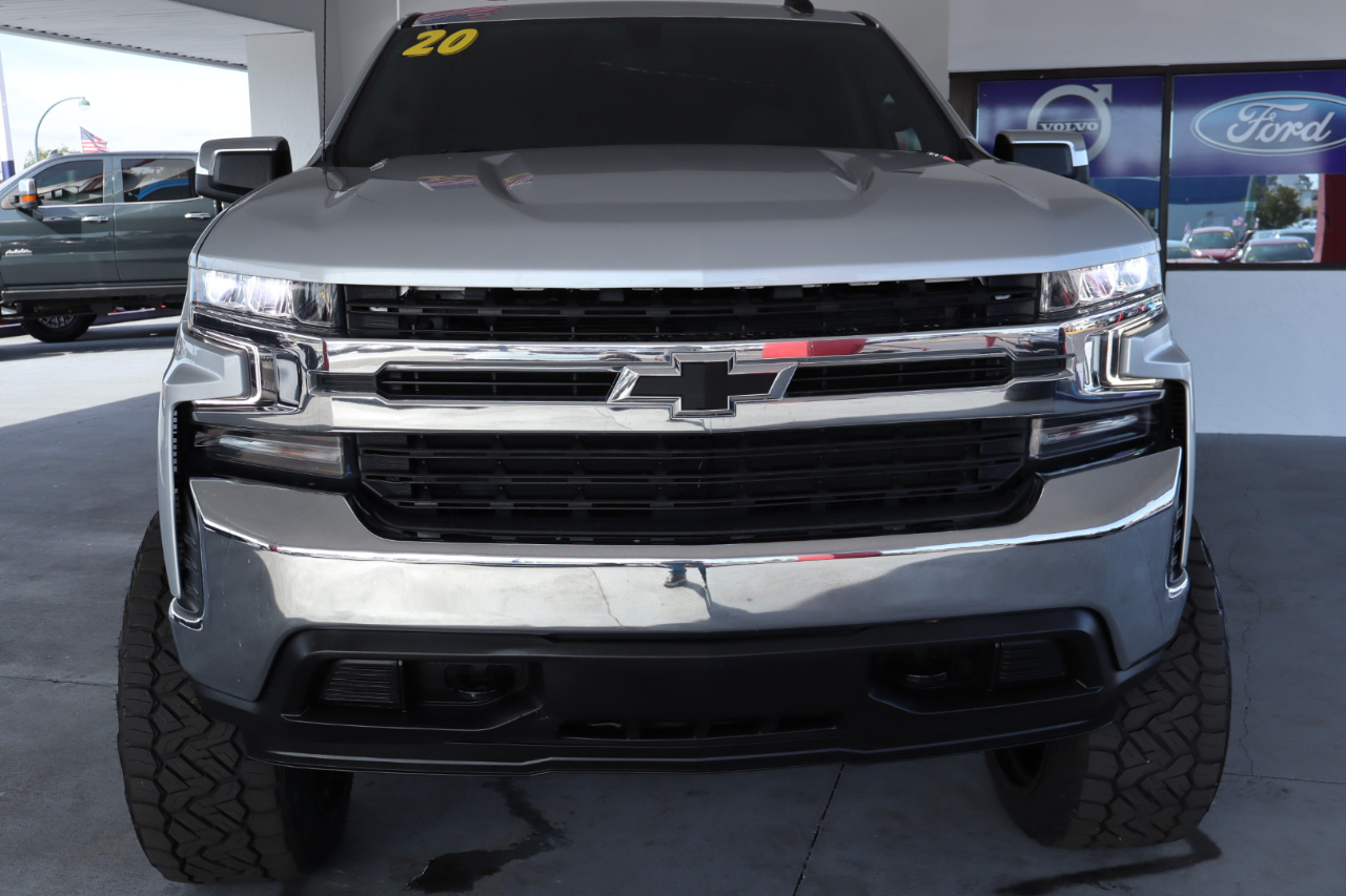 Chevrolet Silverado 1500 4WD Crew Cab 157" LT 2020