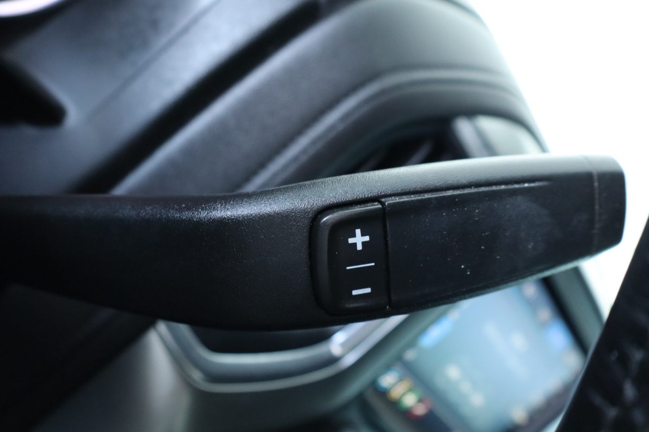 Chevrolet Silverado 1500 4WD Crew Cab 157" LT 2020