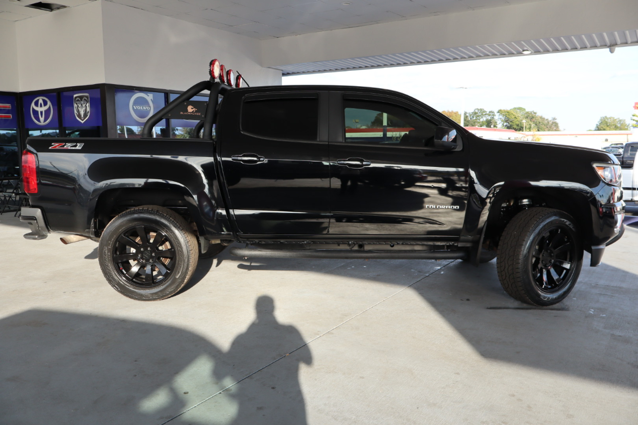 Chevrolet Colorado 4WD Crew Cab 128.3" Z71 2017