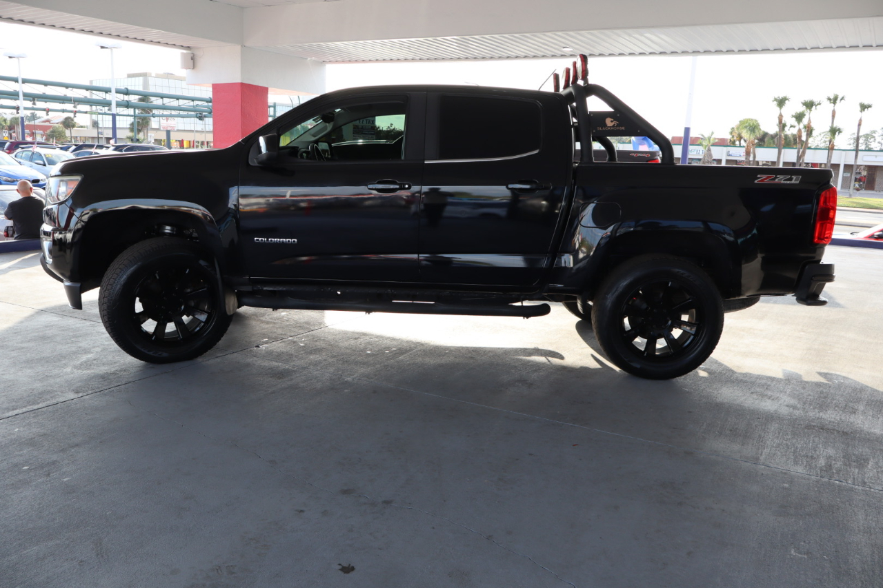 Chevrolet Colorado 4WD Crew Cab 128.3" Z71 2017