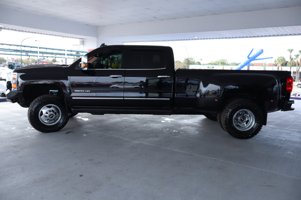 Chevrolet Silverado 3500HD 4WD Crew Cab 167.7" LTZ 2018
