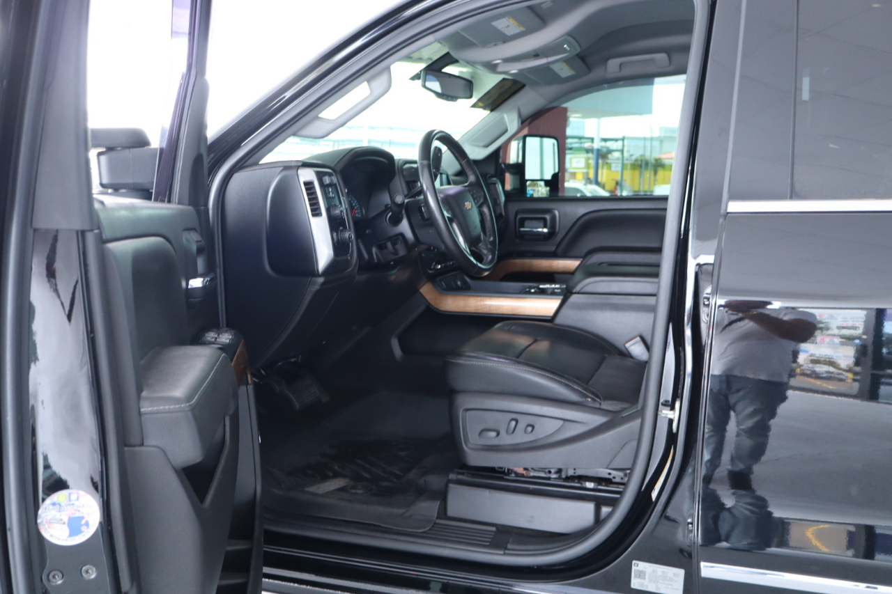 Chevrolet Silverado 3500HD 4WD Crew Cab 167.7" LTZ 2018