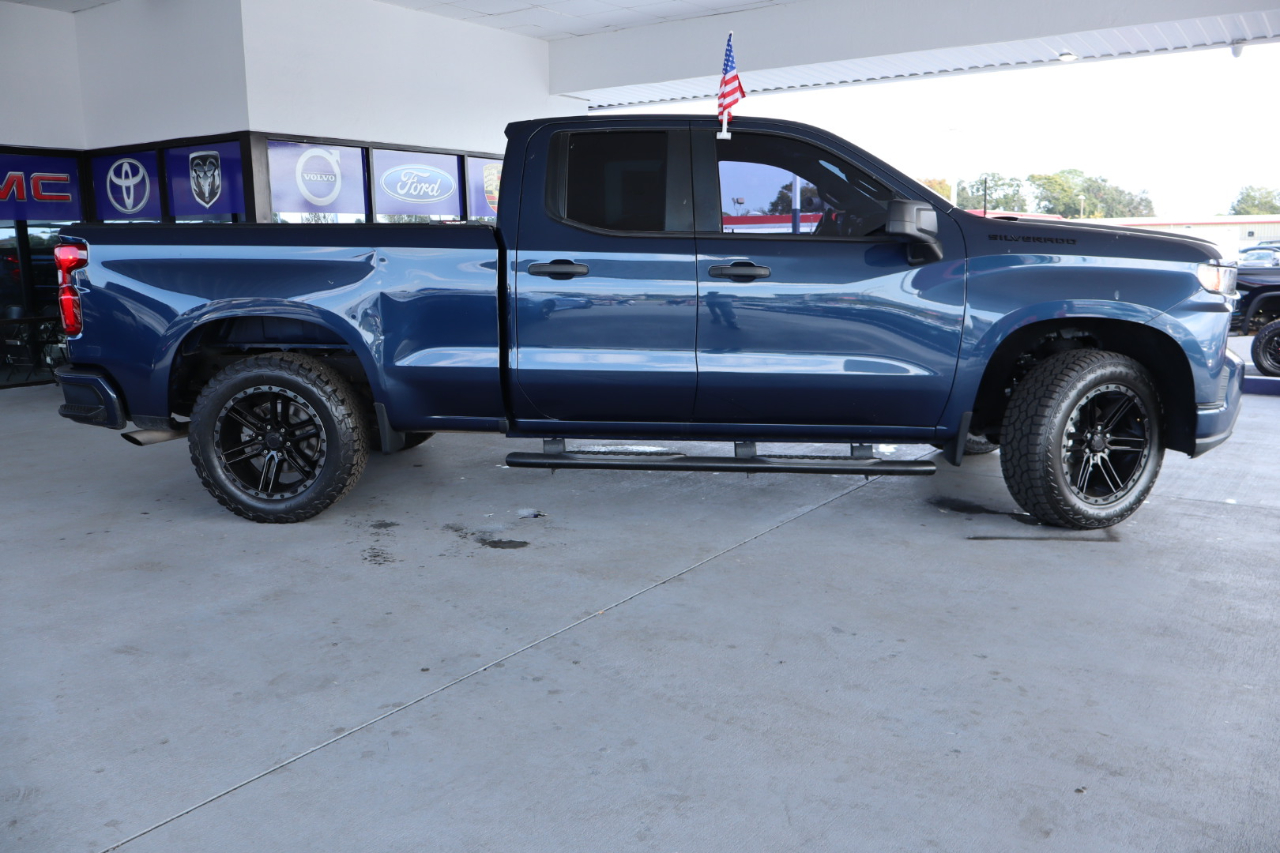 Chevrolet Silverado 1500 2WD Double Cab 147" Custom 2021