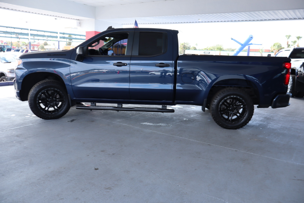 Chevrolet Silverado 1500 2WD Double Cab 147" Custom 2021