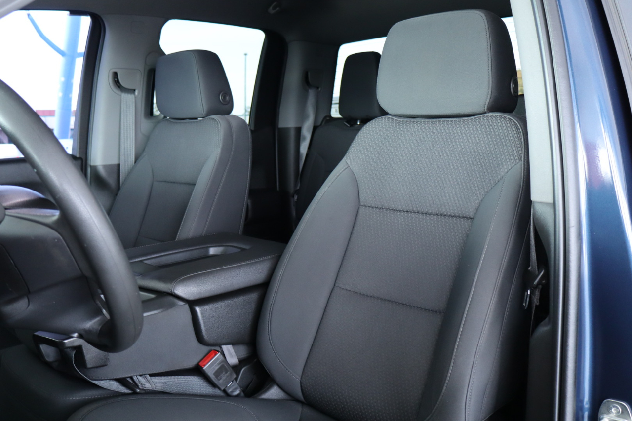 Chevrolet Silverado 1500 2WD Double Cab 147" Custom 2021