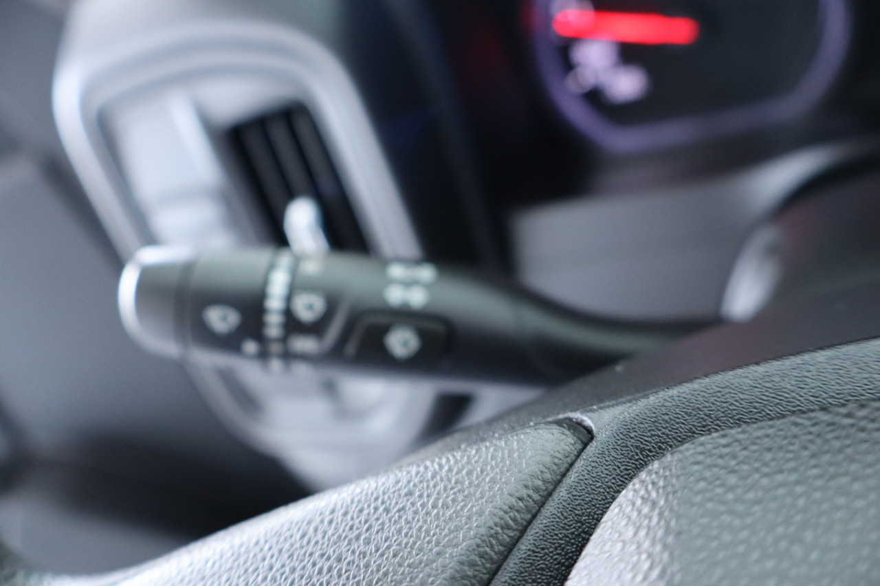 Chevrolet Silverado 1500 2WD Double Cab 147" Custom 2021