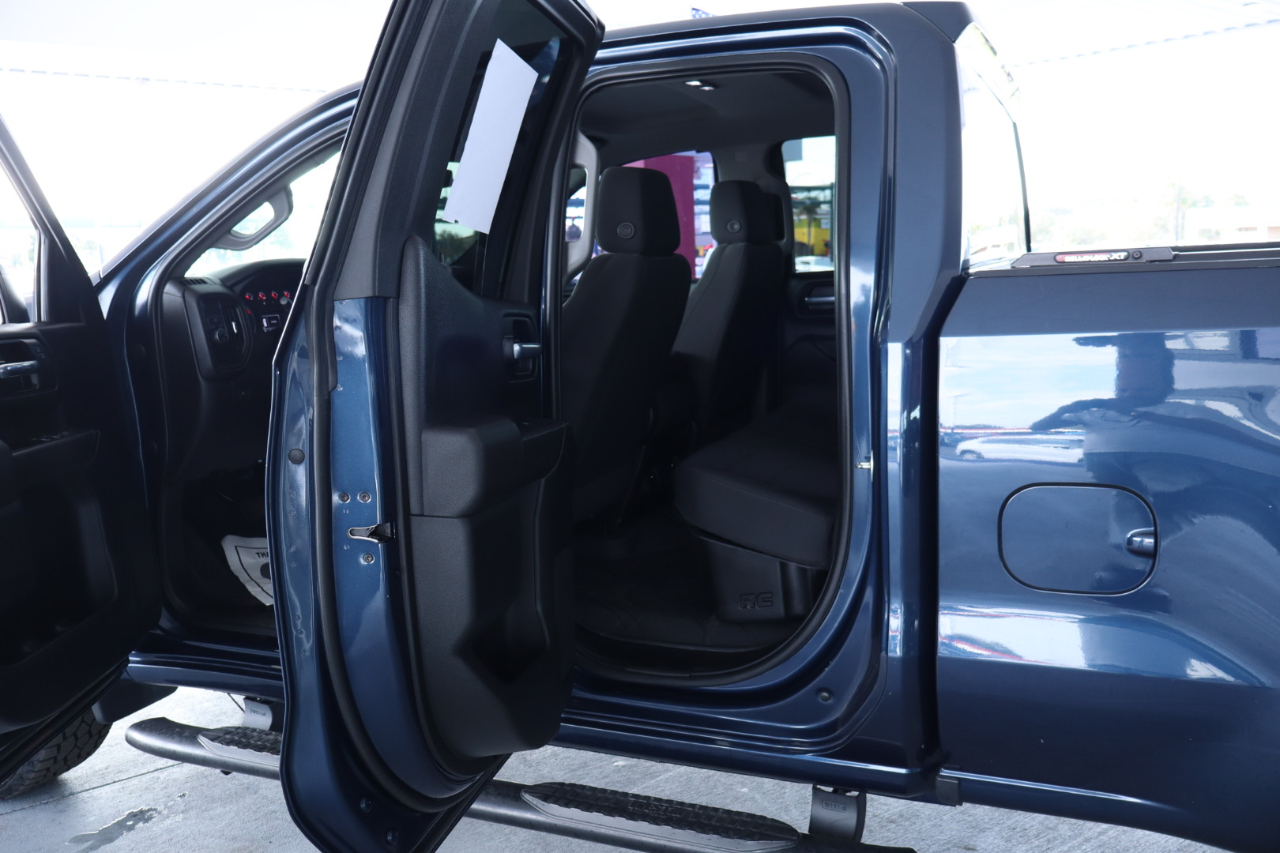 Chevrolet Silverado 1500 2WD Double Cab 147" Custom 2021