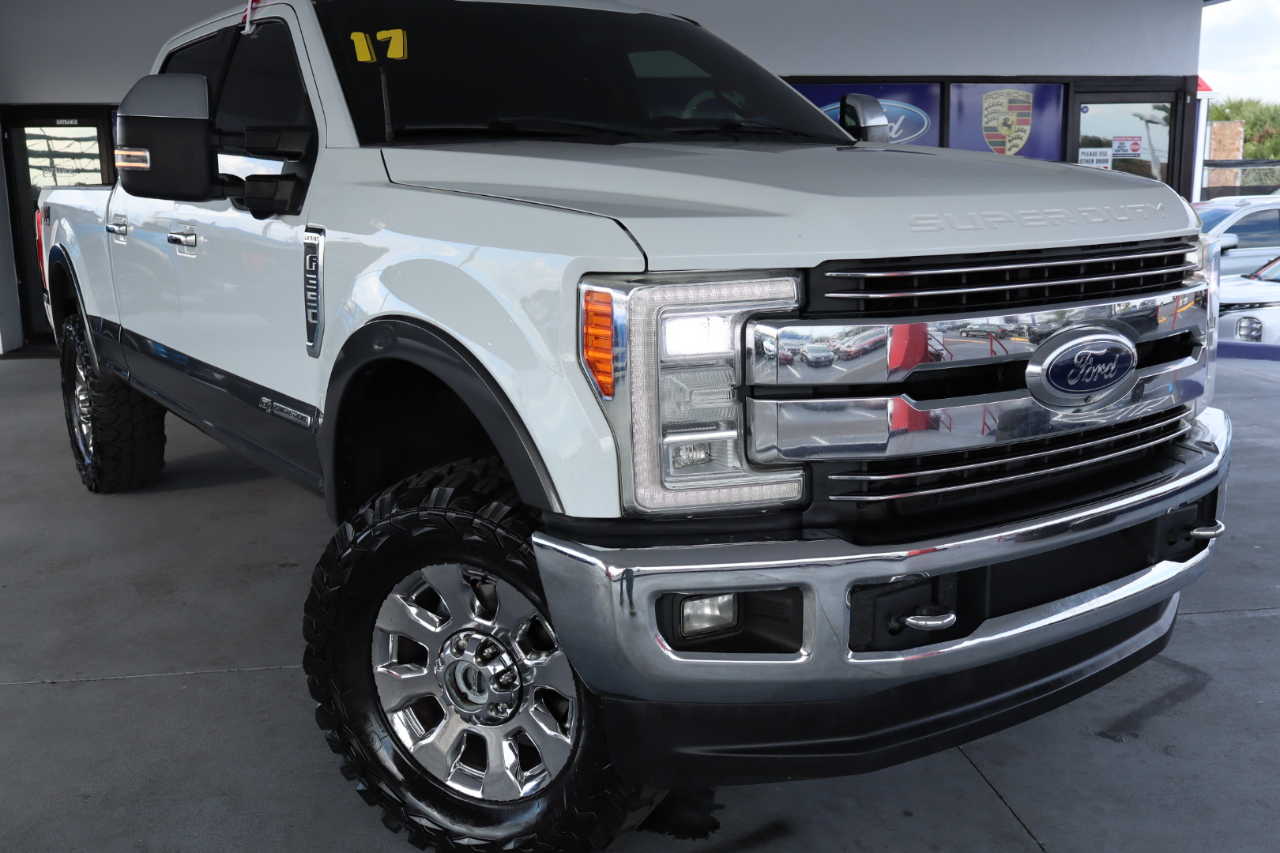 Ford Super Duty F-350 SRW 4WD SuperCab 142" Lariat 2017