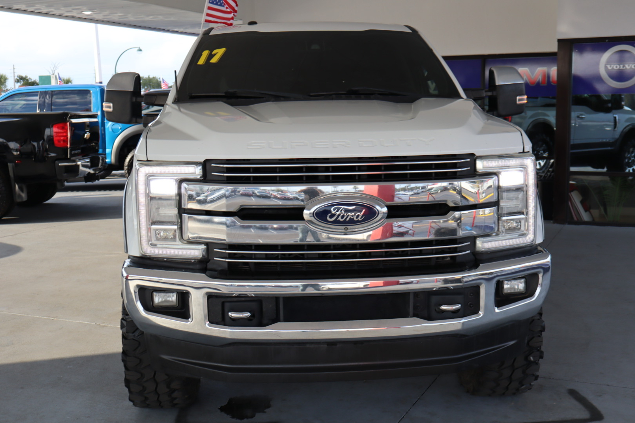 Ford Super Duty F-350 SRW 4WD SuperCab 142" Lariat 2017