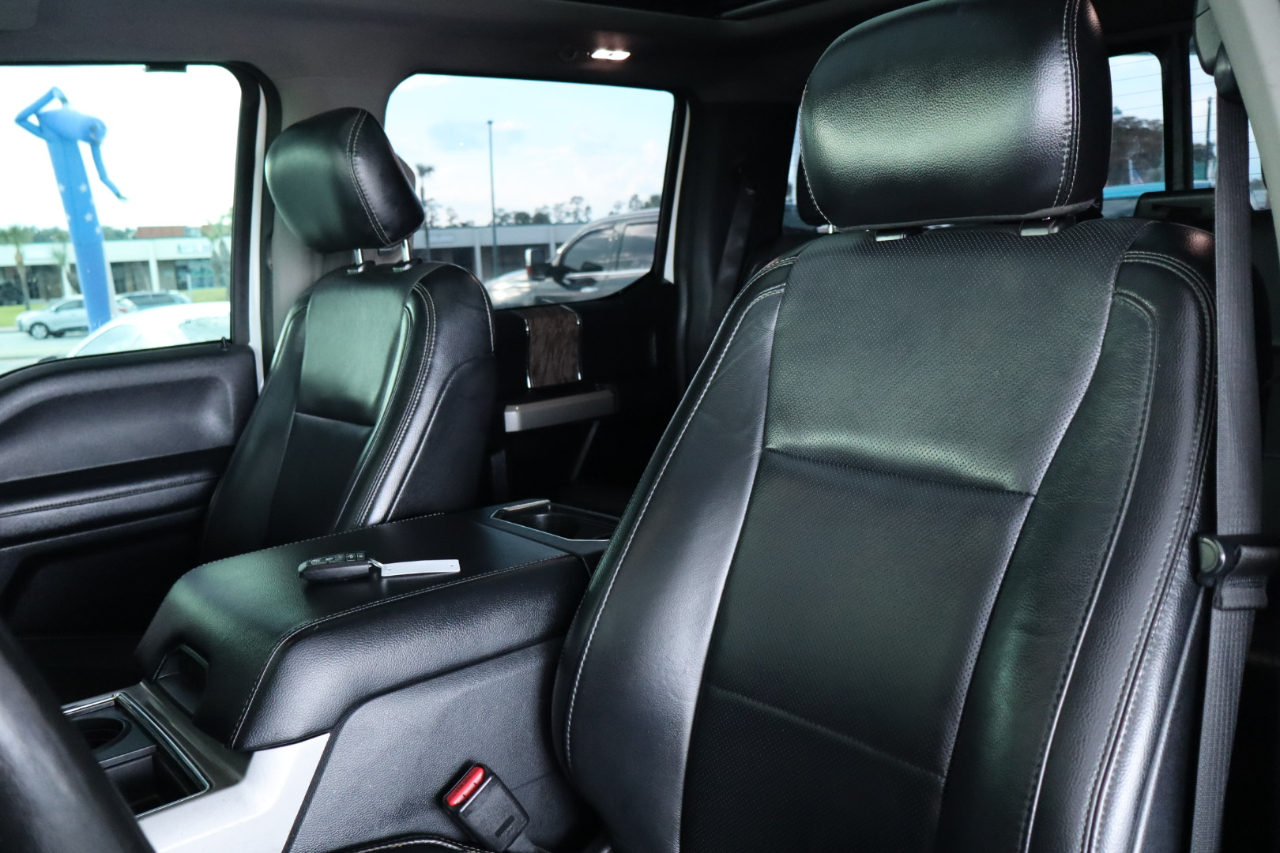 Ford Super Duty F-350 SRW 4WD SuperCab 142" Lariat 2017