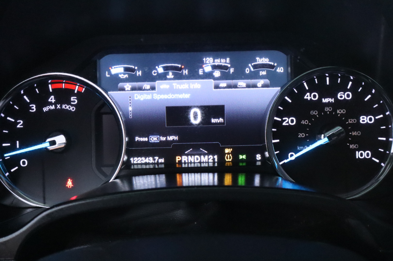 Ford Super Duty F-350 SRW 4WD SuperCab 142" Lariat 2017