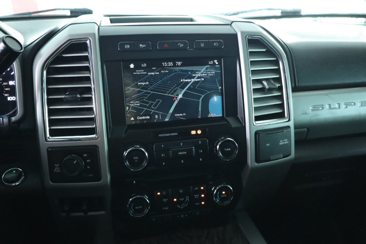 Ford Super Duty F-350 SRW 4WD SuperCab 142" Lariat 2017