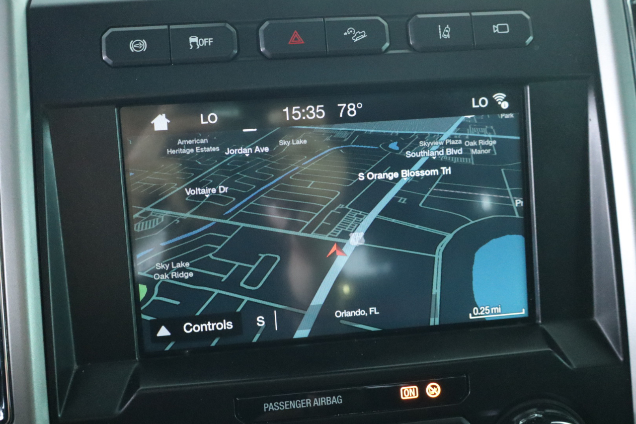 Ford Super Duty F-350 SRW 4WD SuperCab 142" Lariat 2017