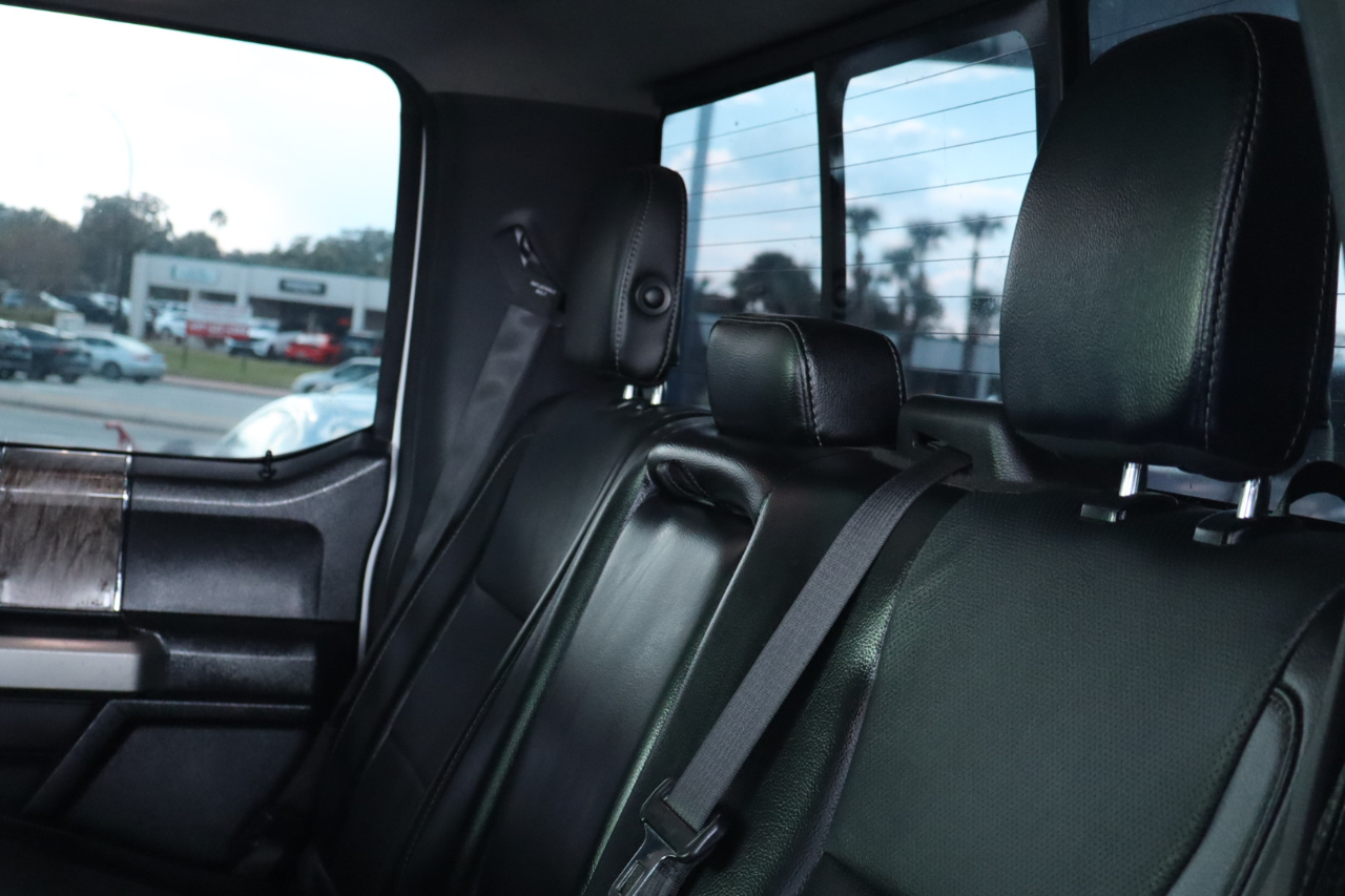 Ford Super Duty F-350 SRW 4WD SuperCab 142" Lariat 2017