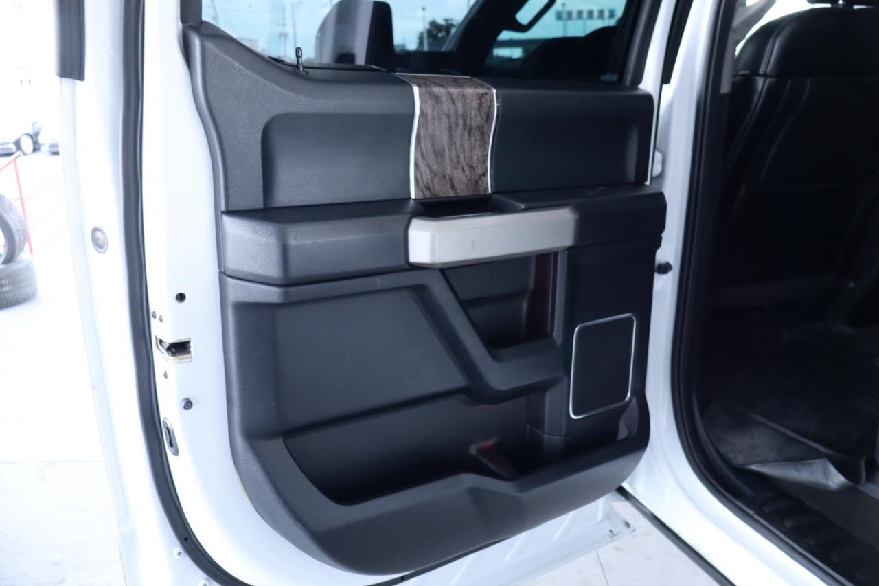 Ford Super Duty F-350 SRW 4WD SuperCab 142" Lariat 2017