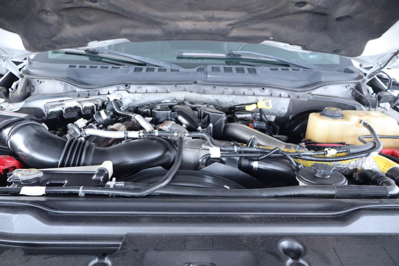 Ford Super Duty F-350 SRW 4WD SuperCab 142" Lariat 2017