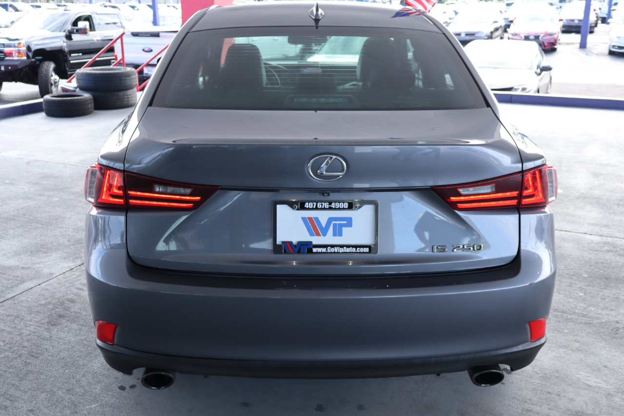 Lexus IS 250 4dr Sport Sdn Auto RWD 2014