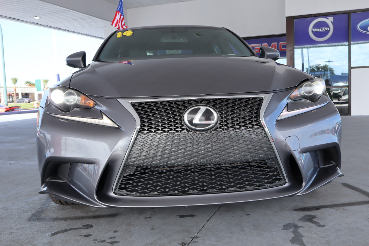 Lexus IS 250 4dr Sport Sdn Auto RWD 2014