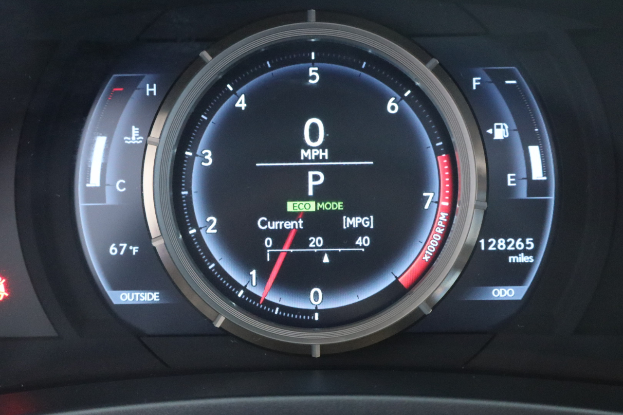 Lexus IS 250 4dr Sport Sdn Auto RWD 2014