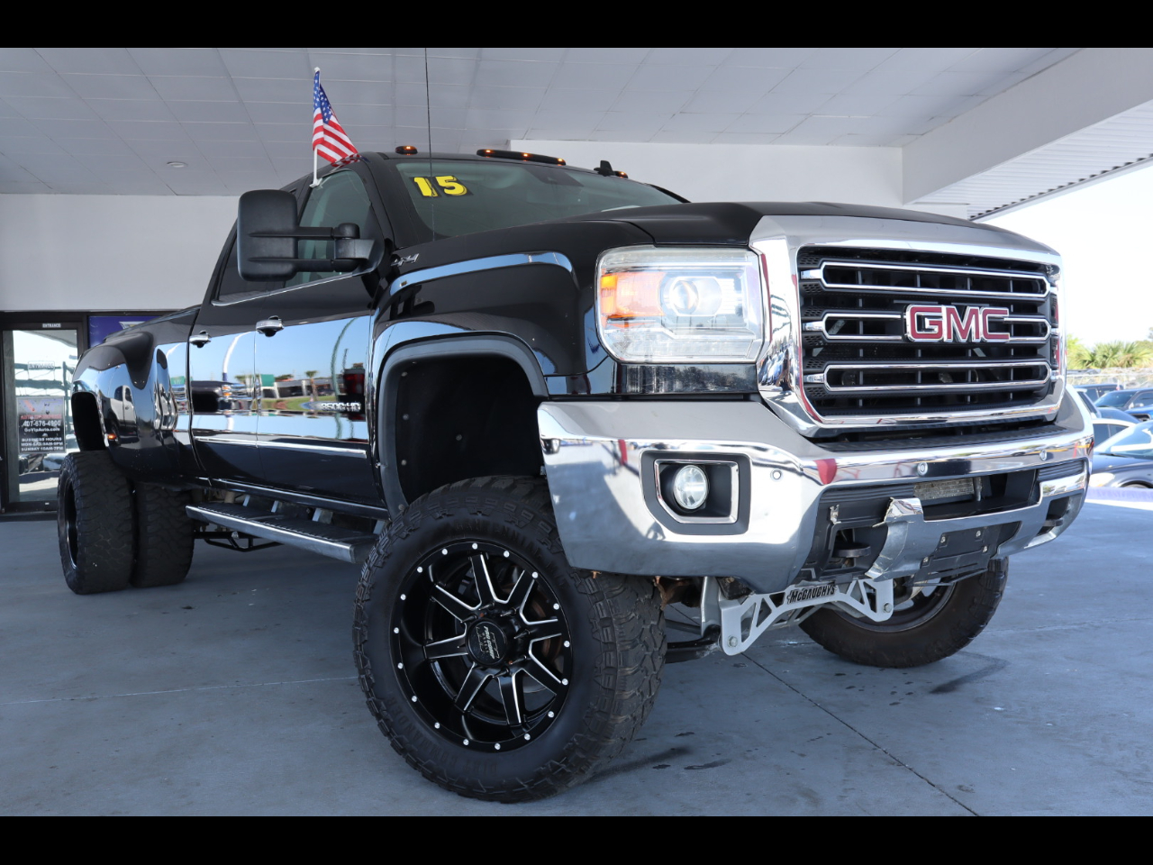 2015 GMC Sierra 3500 SLT's photo