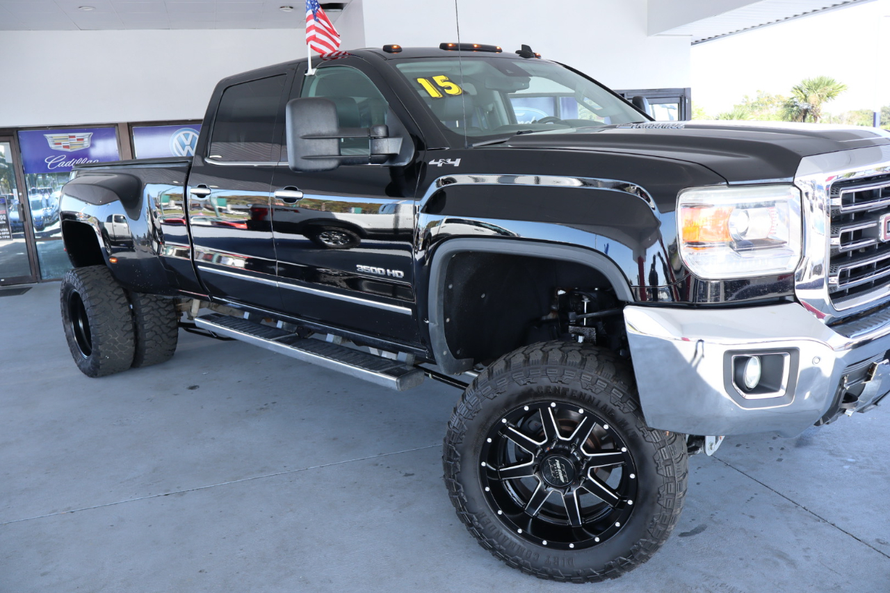 GMC Sierra 3500HD 4WD Crew Cab 167.7" SLT 2015