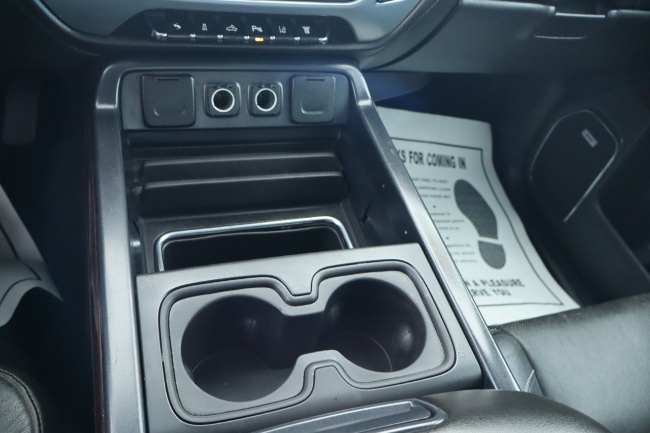 GMC Sierra 3500HD 4WD Crew Cab 167.7" SLT 2015