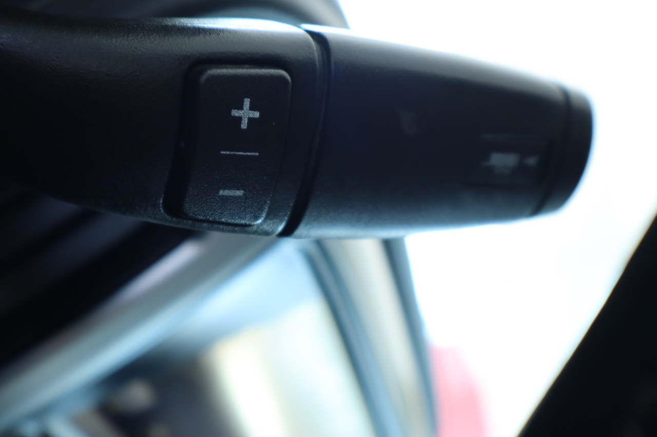 GMC Sierra 3500HD 4WD Crew Cab 167.7" SLT 2015