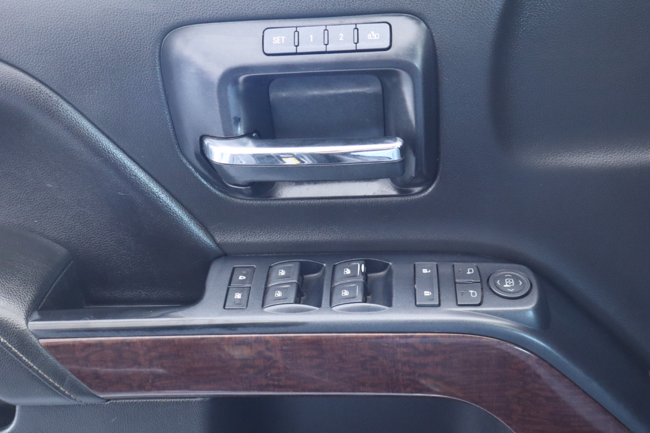 GMC Sierra 3500HD 4WD Crew Cab 167.7" SLT 2015