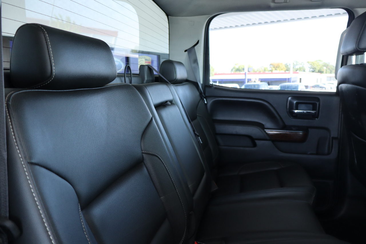 GMC Sierra 3500HD 4WD Crew Cab 167.7" SLT 2015