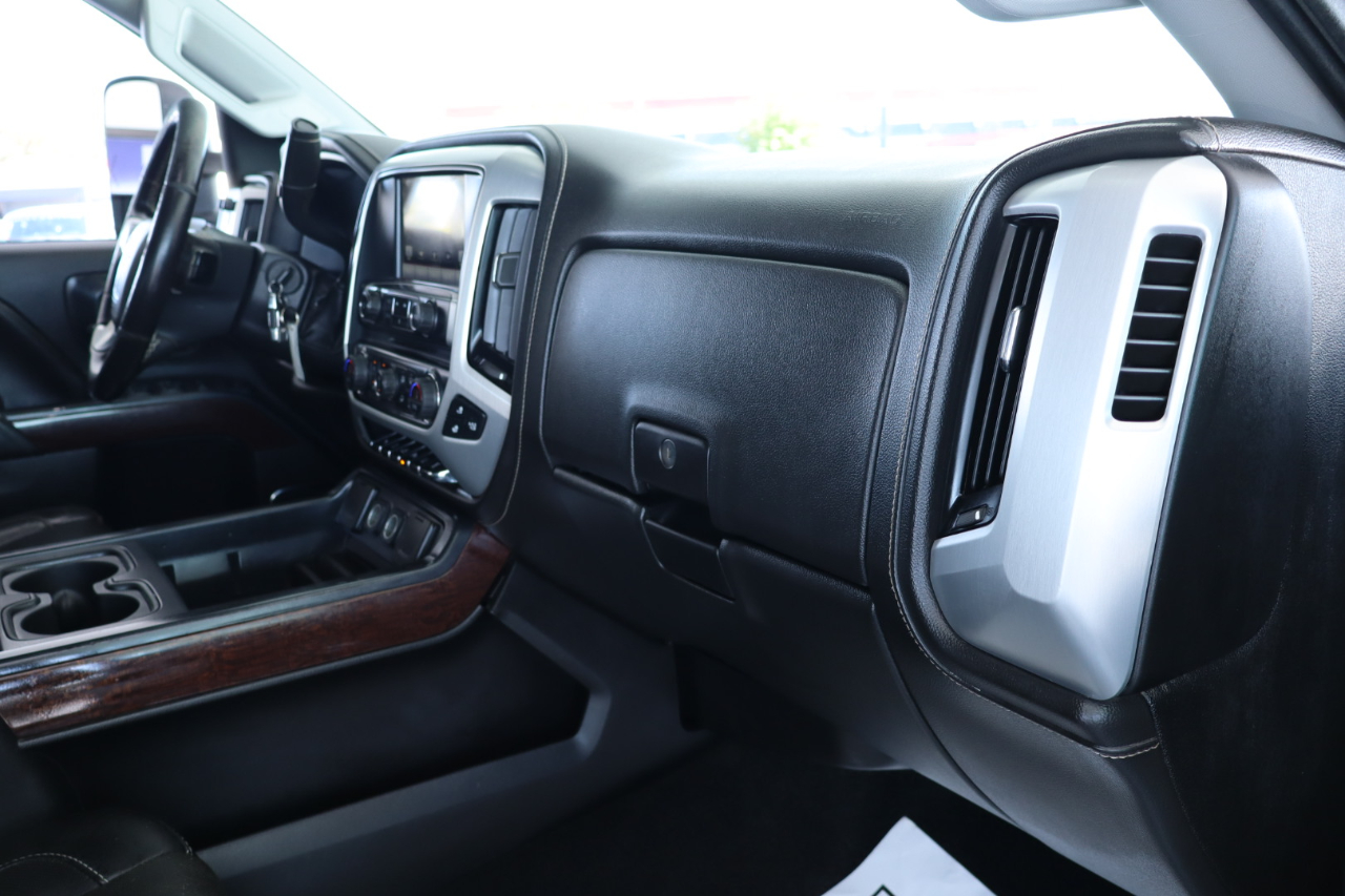 GMC Sierra 3500HD 4WD Crew Cab 167.7" SLT 2015