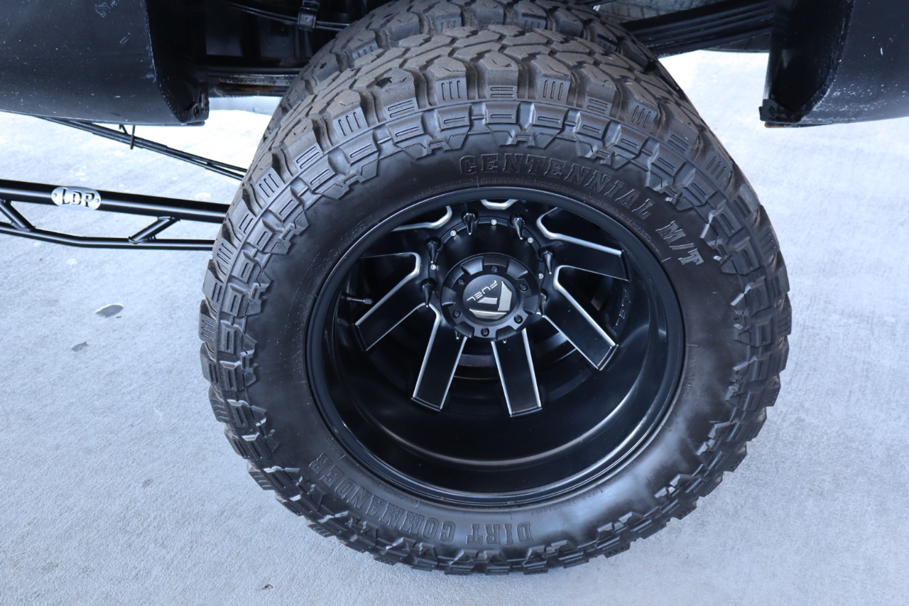 GMC Sierra 3500HD 4WD Crew Cab 167.7" SLT 2015