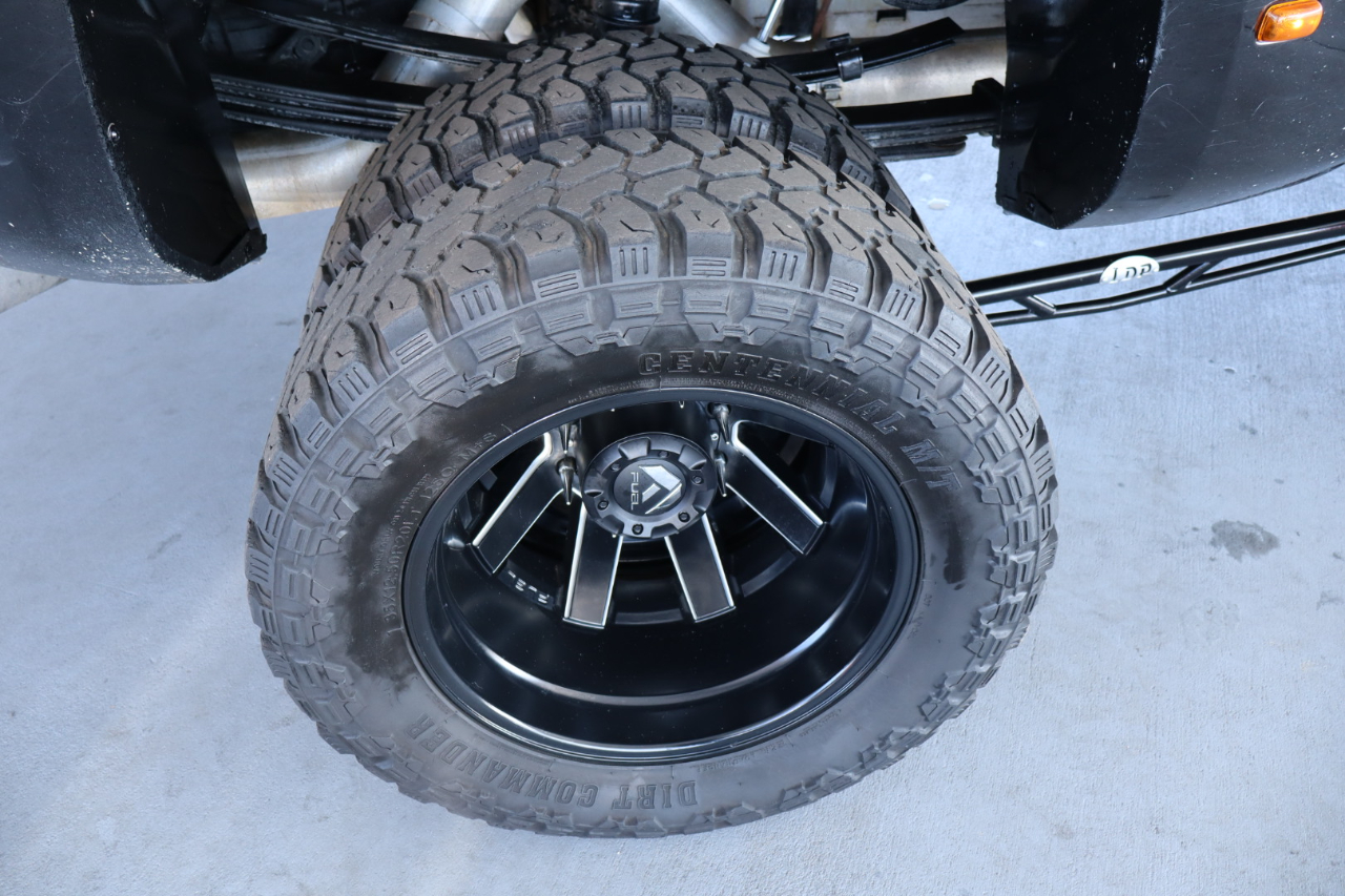 GMC Sierra 3500HD 4WD Crew Cab 167.7" SLT 2015