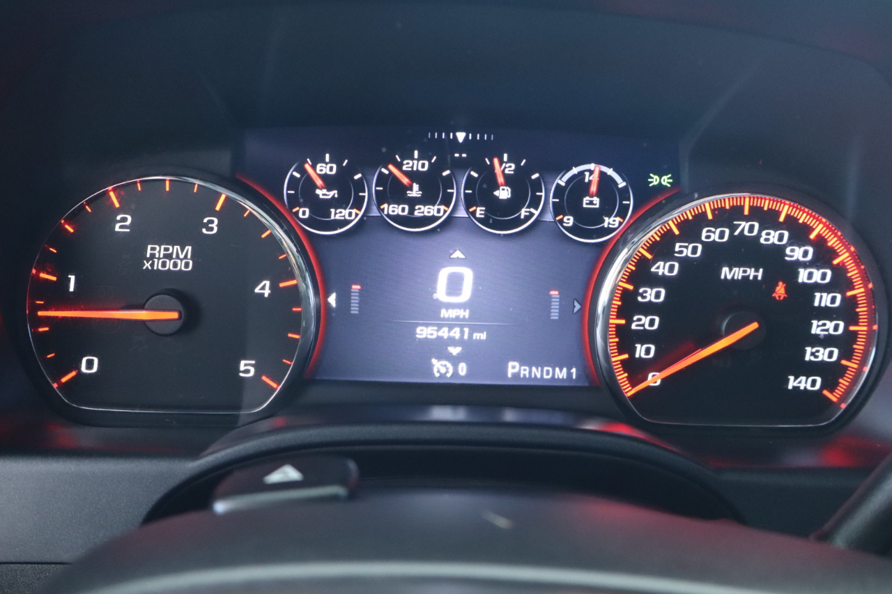 GMC Sierra 3500HD available WiFi 4WD Crew Cab 153.7" Denali 2015