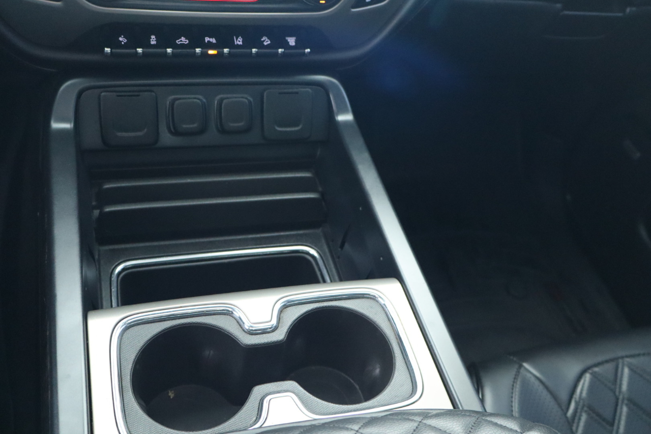 GMC Sierra 3500HD available WiFi 4WD Crew Cab 153.7" Denali 2015