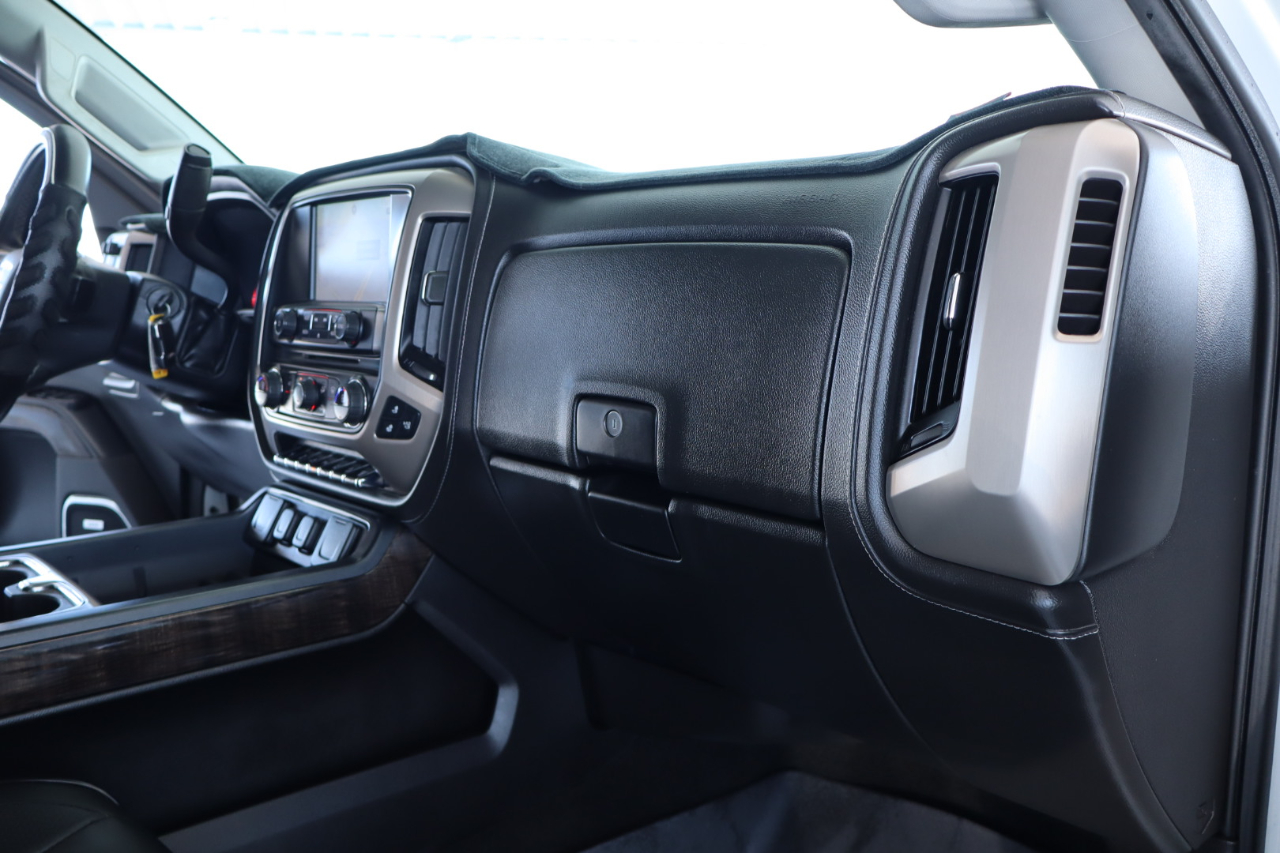 GMC Sierra 3500HD available WiFi 4WD Crew Cab 153.7" Denali 2015