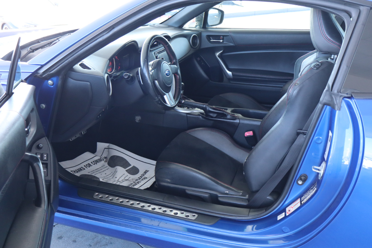 Subaru BRZ 2dr Cpe Auto Limited 2015