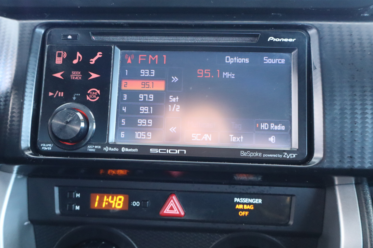 Scion FR-S 2dr Cpe Man (Natl) 2013