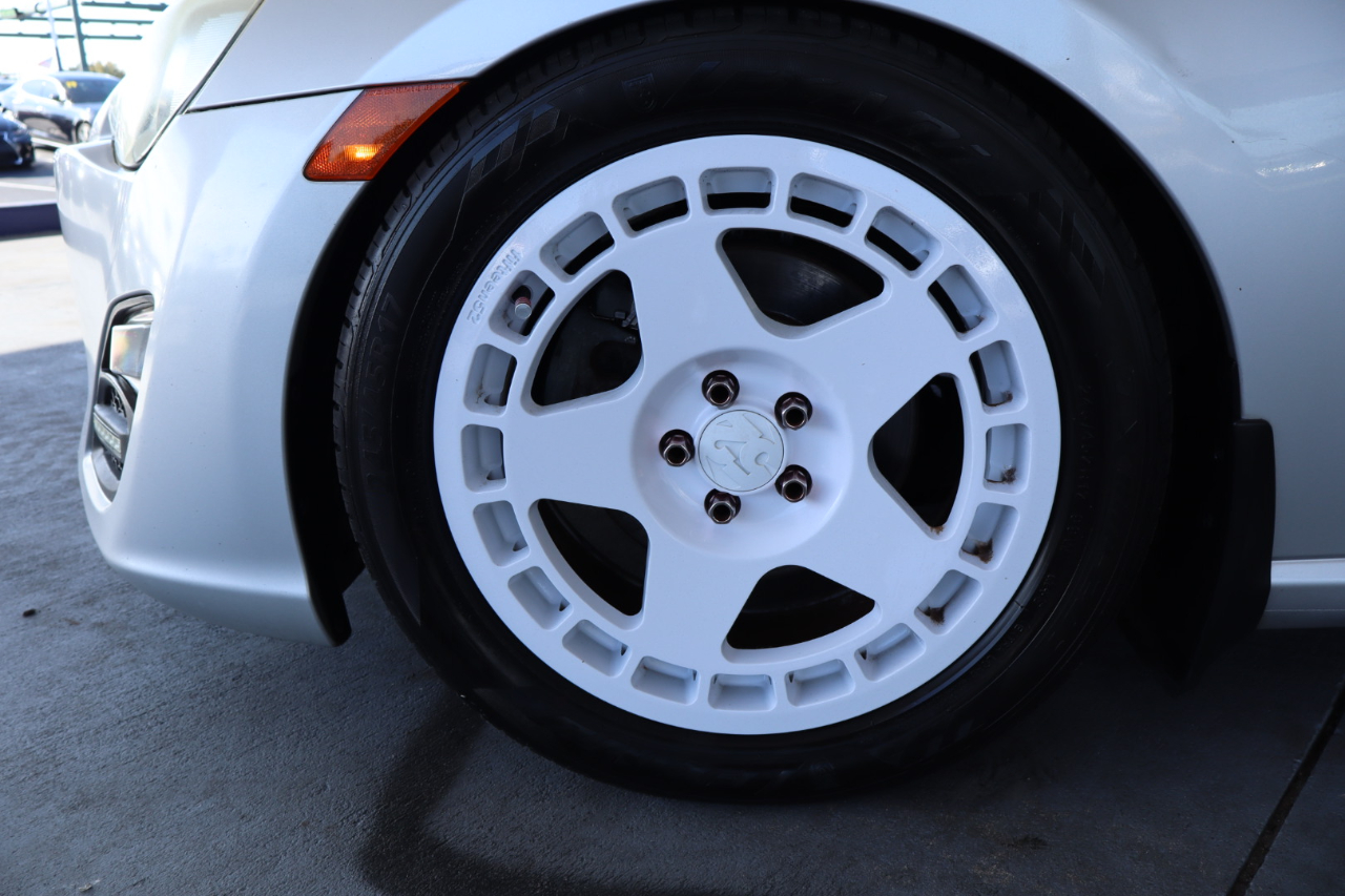 Scion FR-S 2dr Cpe Man (Natl) 2013