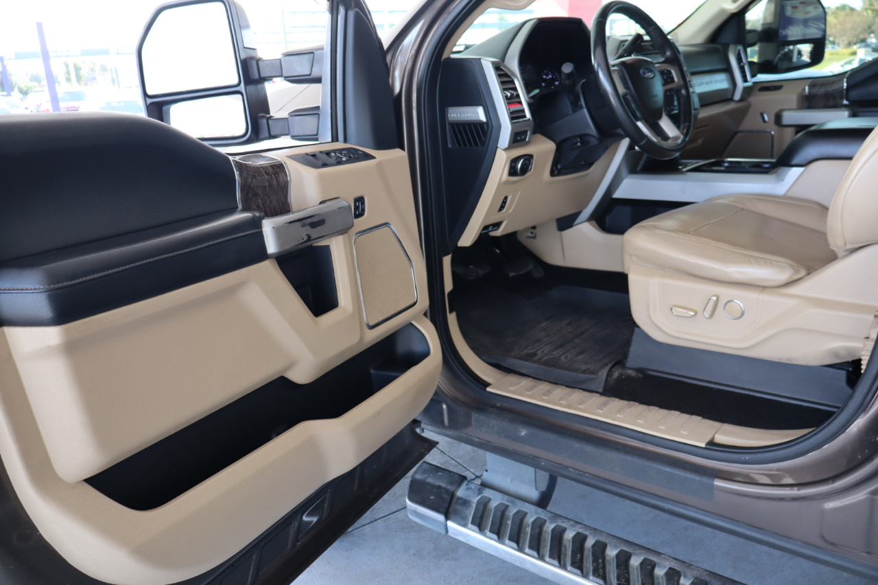 Ford Super Duty F-350 SRW 4WD SuperCab 158" Lariat 2017