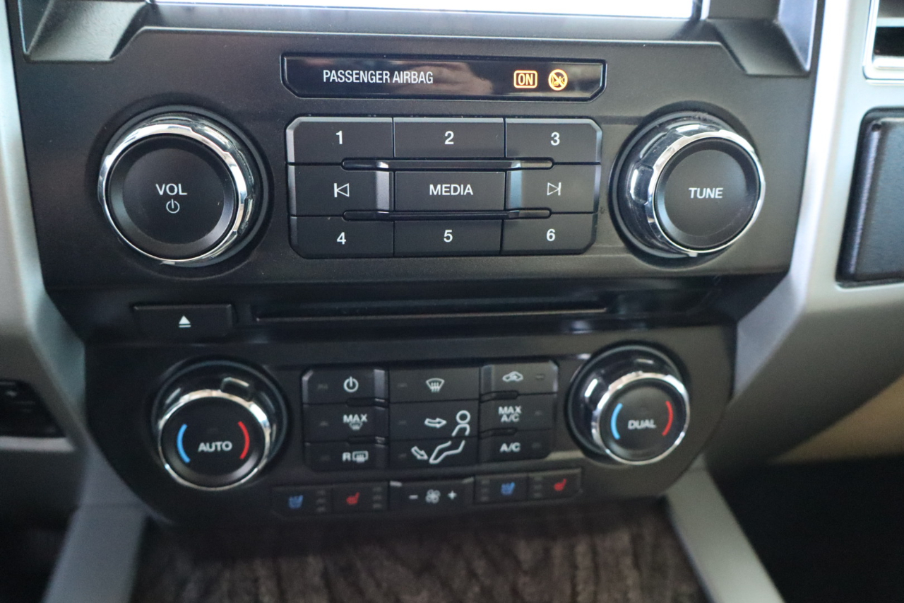 Ford Super Duty F-350 SRW 4WD SuperCab 158" Lariat 2017