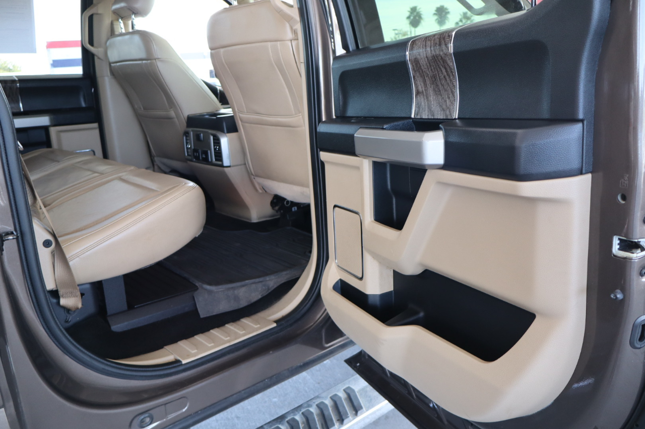 Ford Super Duty F-350 SRW 4WD SuperCab 158" Lariat 2017