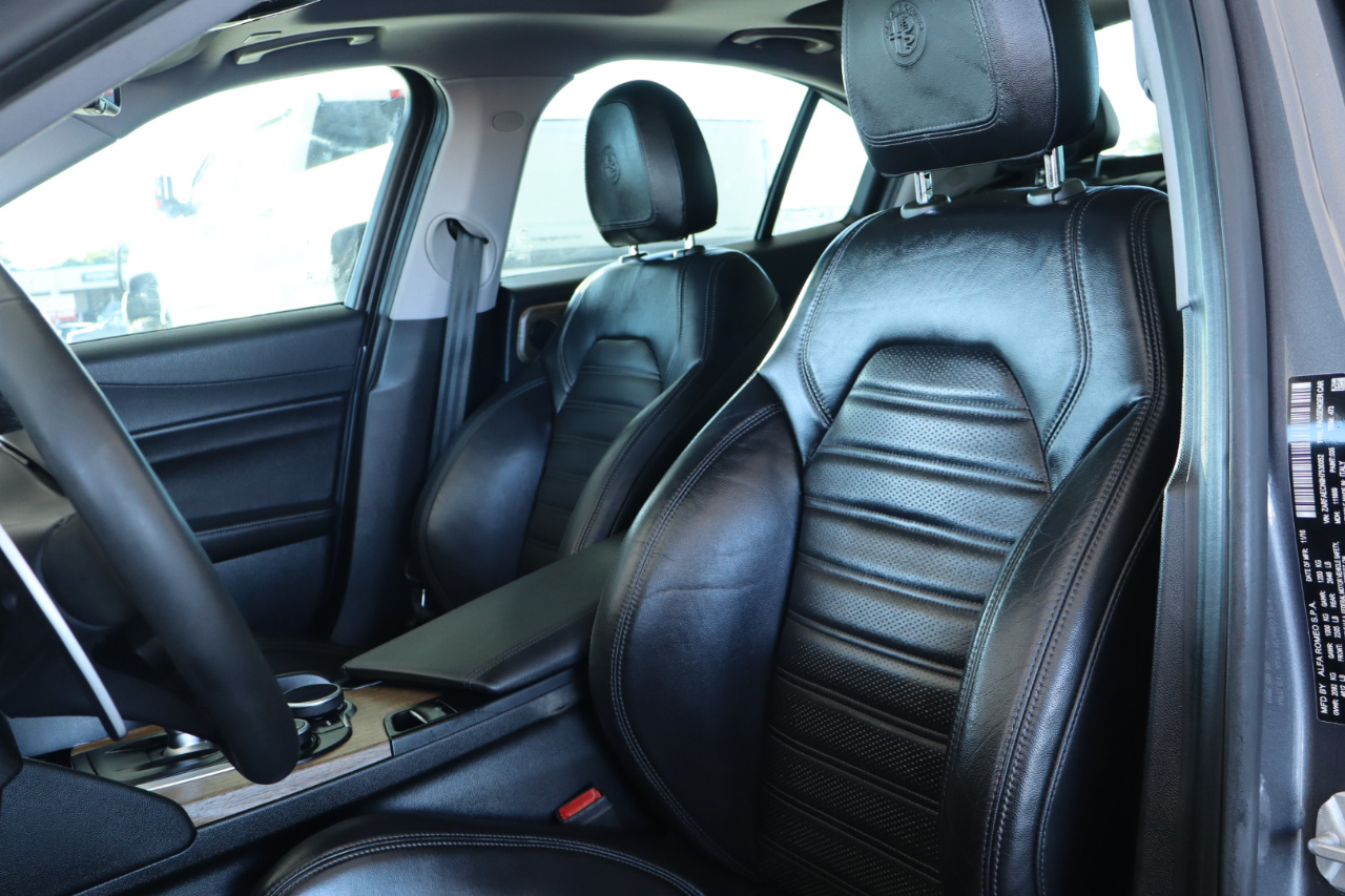 Alfa Romeo Giulia Ti RWD 2017