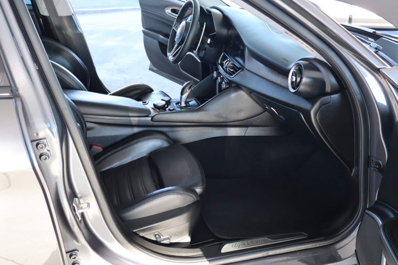 Alfa Romeo Giulia Ti RWD 2017