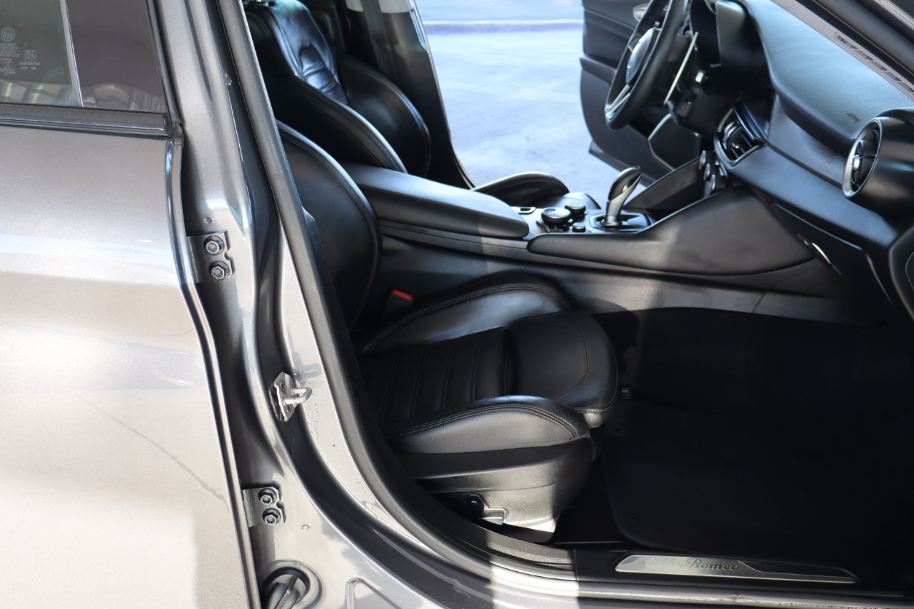 Alfa Romeo Giulia Ti RWD 2017