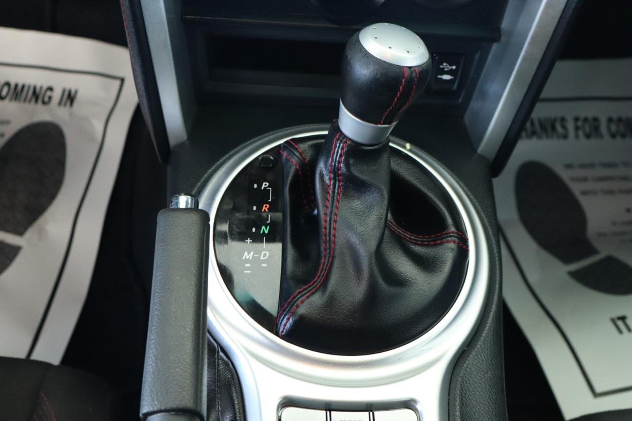 Scion FR-S 2dr Cpe Auto (Natl) 2016