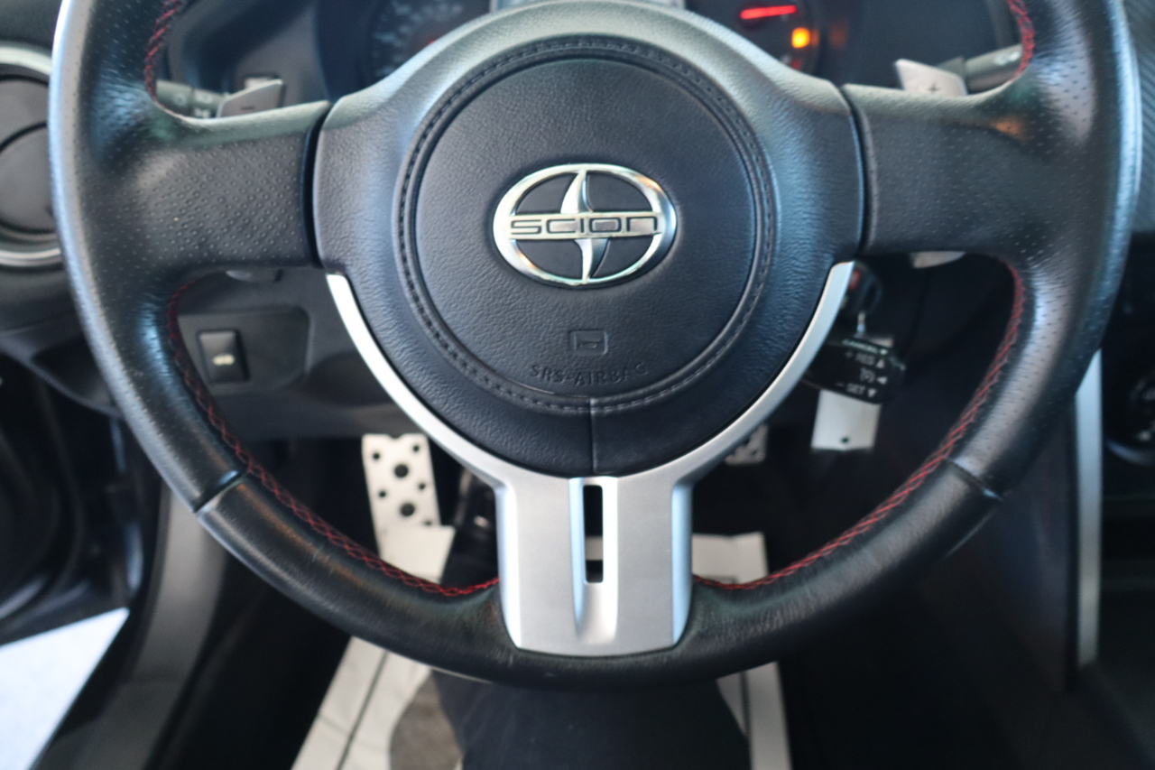 Scion FR-S 2dr Cpe Auto (Natl) 2016