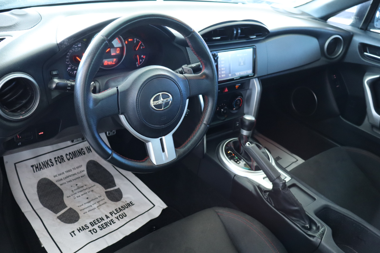 Scion FR-S 2dr Cpe Auto (Natl) 2016
