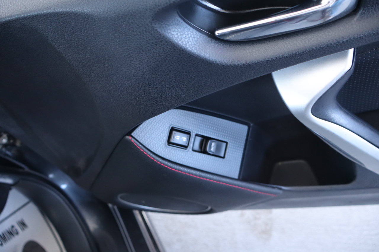 Scion FR-S 2dr Cpe Auto (Natl) 2016